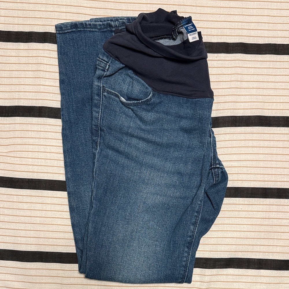 Old Navy Women's Skinny Jeans - Medium Blue